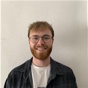 Profesor de inglés conversacional imparte clases en línea para cualquier edad o nivel